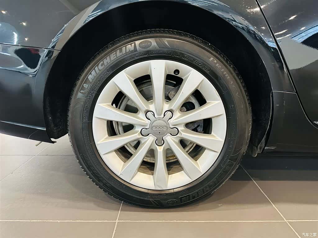 Audi A6L, 2013 16