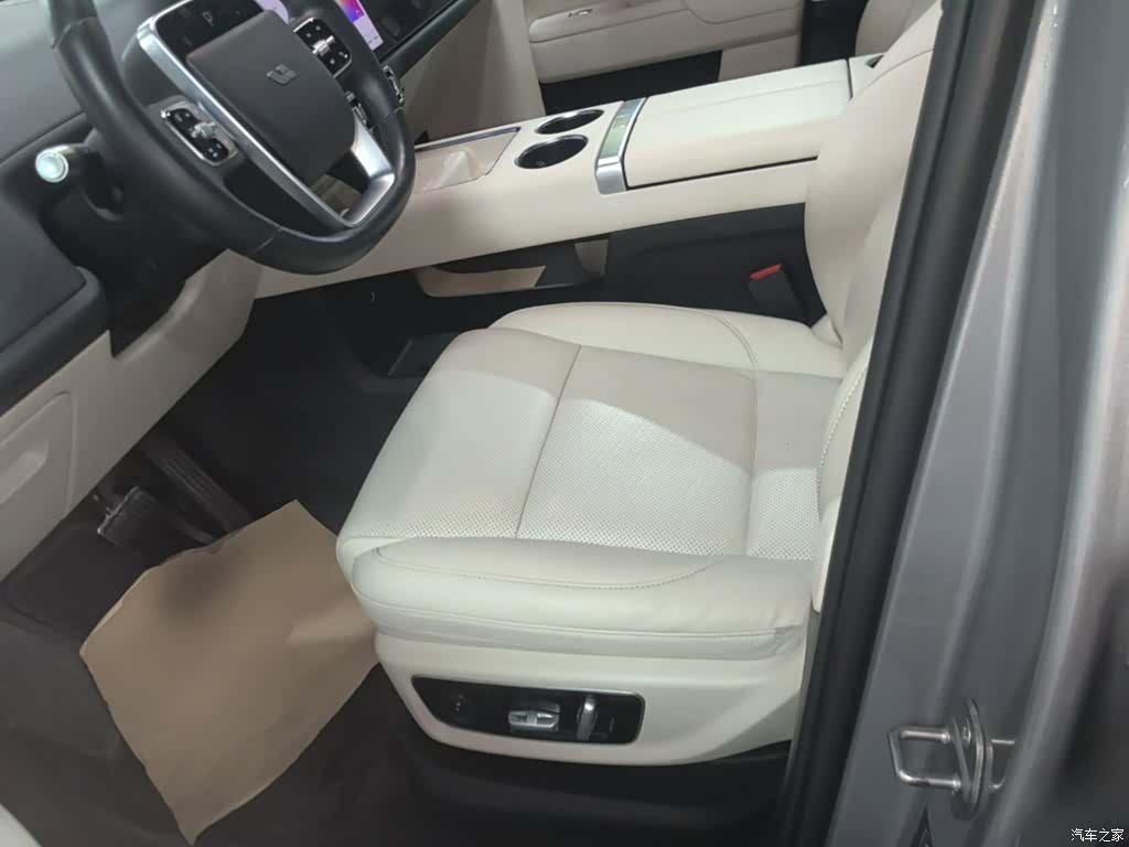 Li Auto L8, 2023 15
