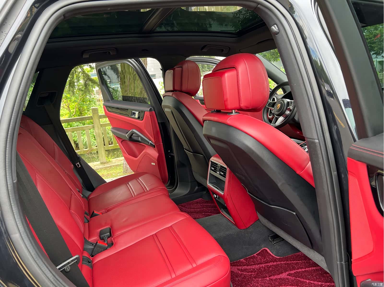 Porsche Cayenne, 2022 12