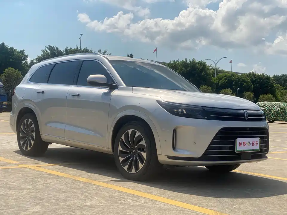 AITO Ask the world M7