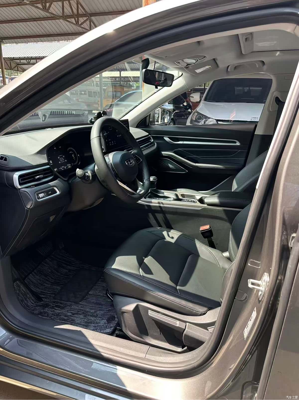Geely Emgrand, 2024 3
