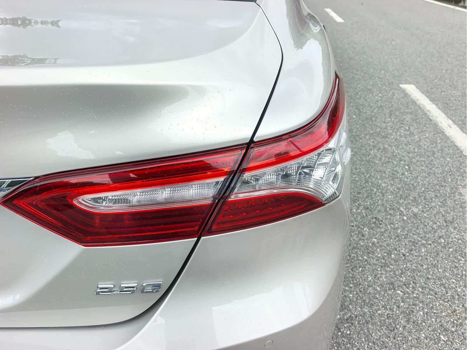 Toyota Camry, 2019 16