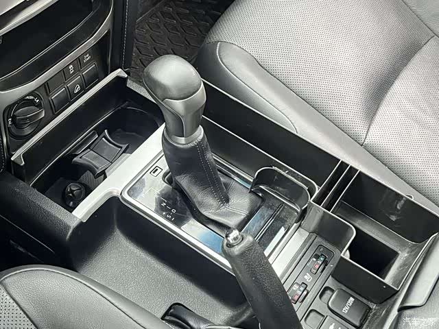 Toyota Prado, 2019 15