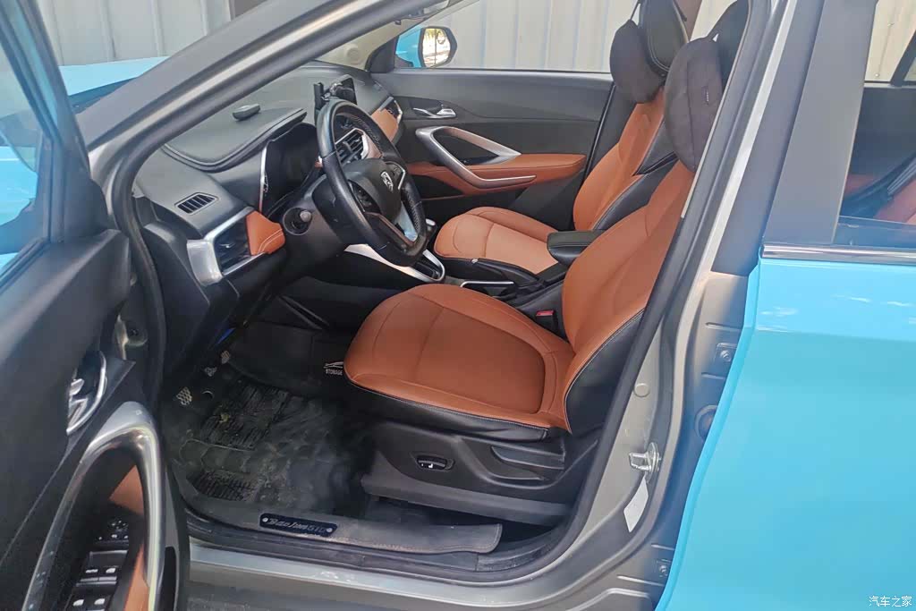 Wuling 510, 2017 9