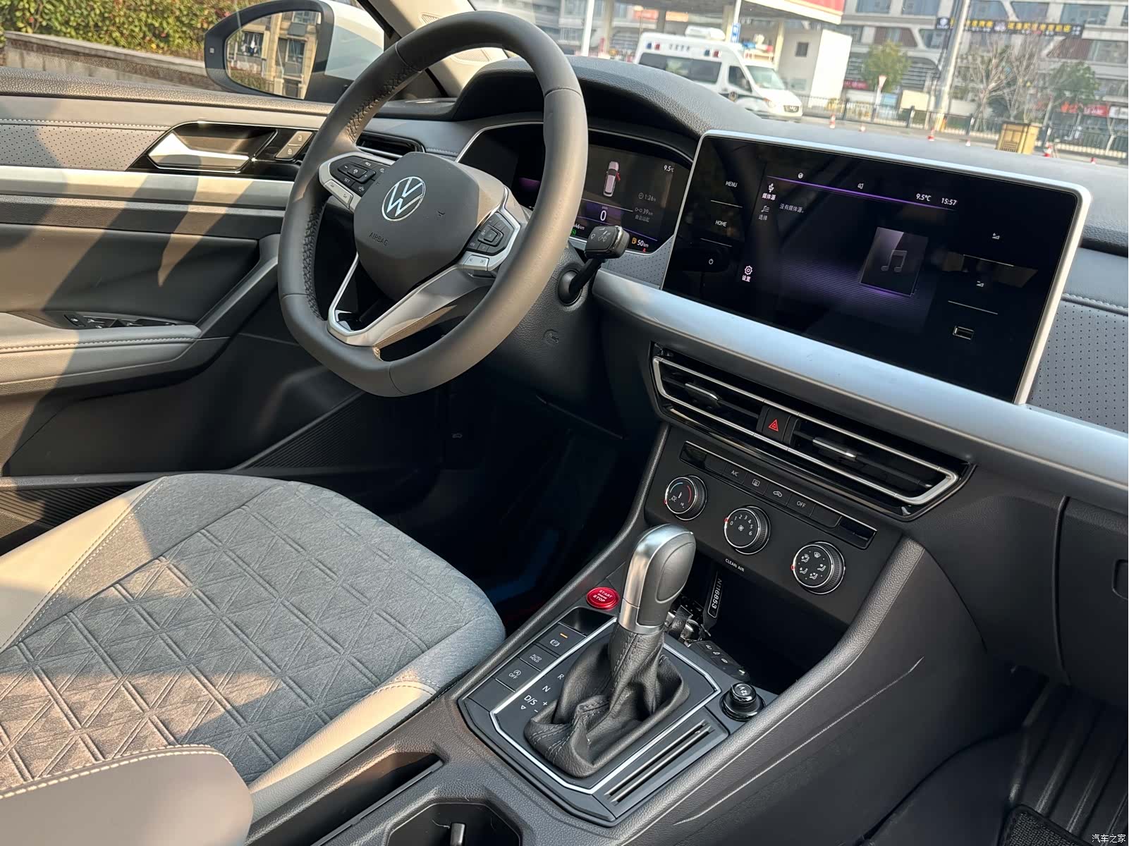 Volkswagen Lavida, 2024 15