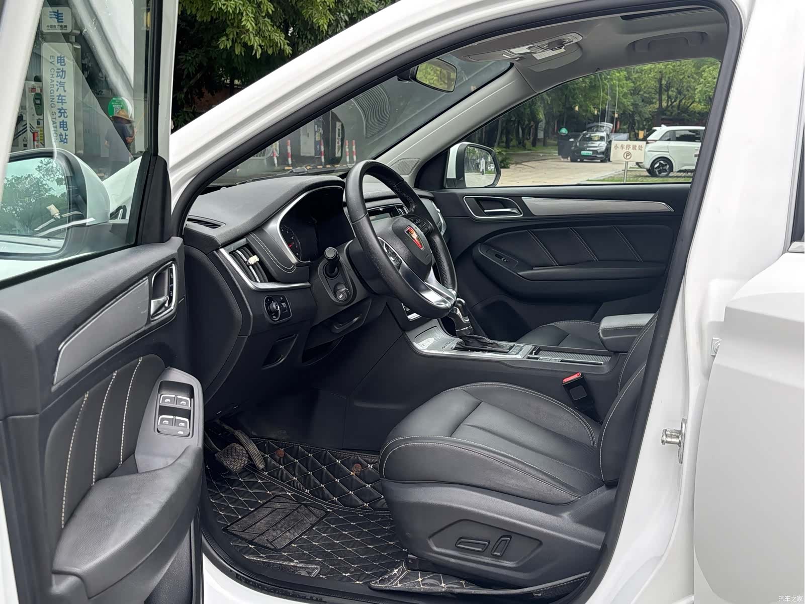 Roewe RX5, 2019 9