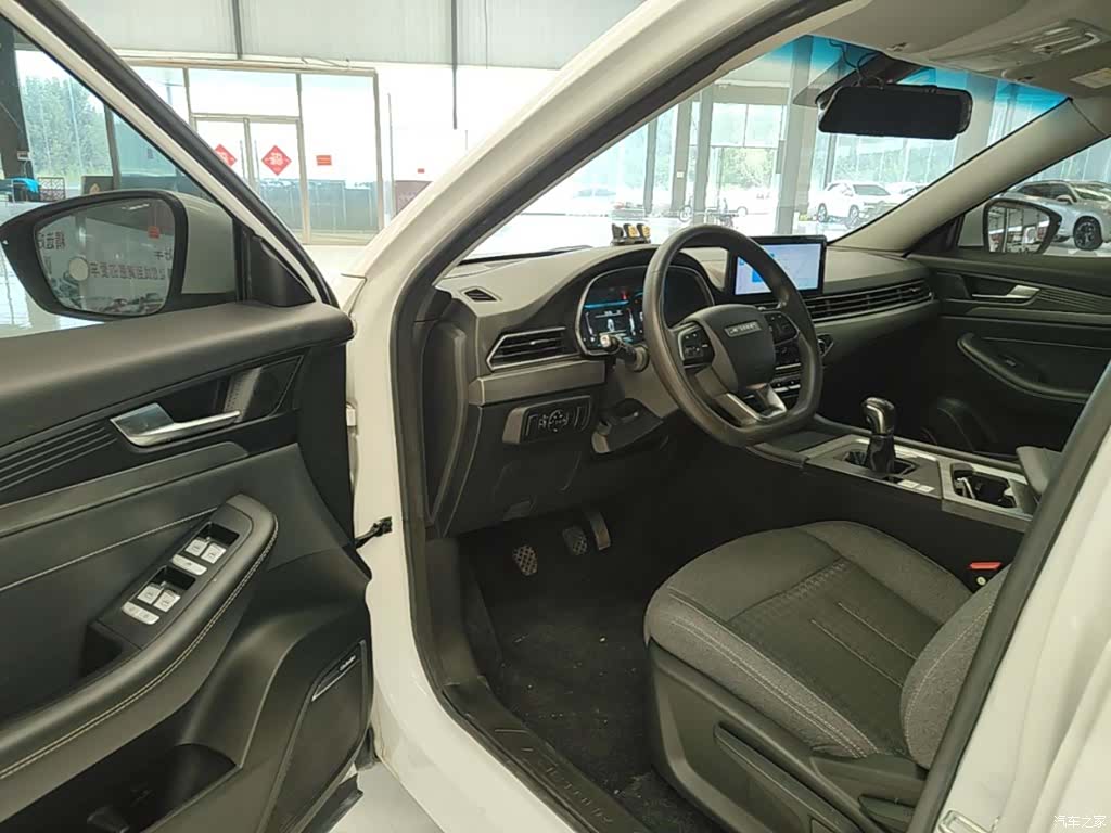Jetour X70, 2022 16
