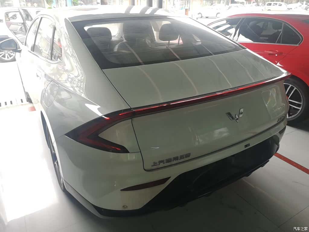 Wuling Starlight, 2026 23