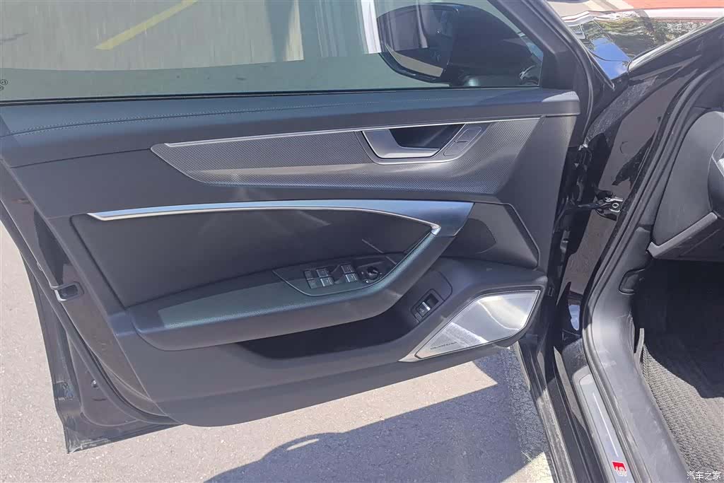 Audi A6L, 2023 7