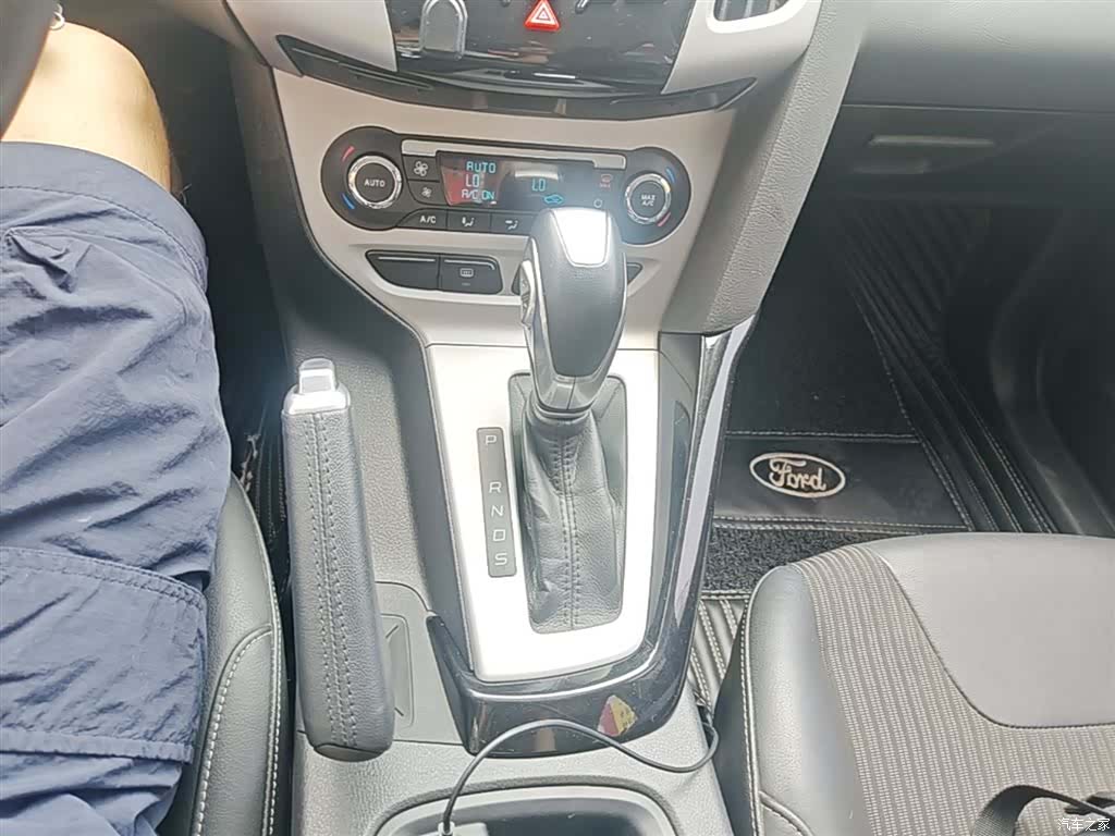 Ford Focus, 2015 14