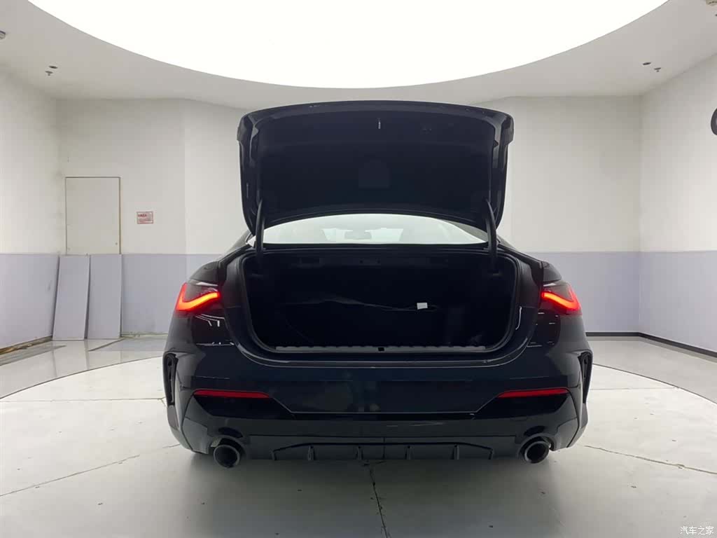 BMW 4 Series, 2026 27