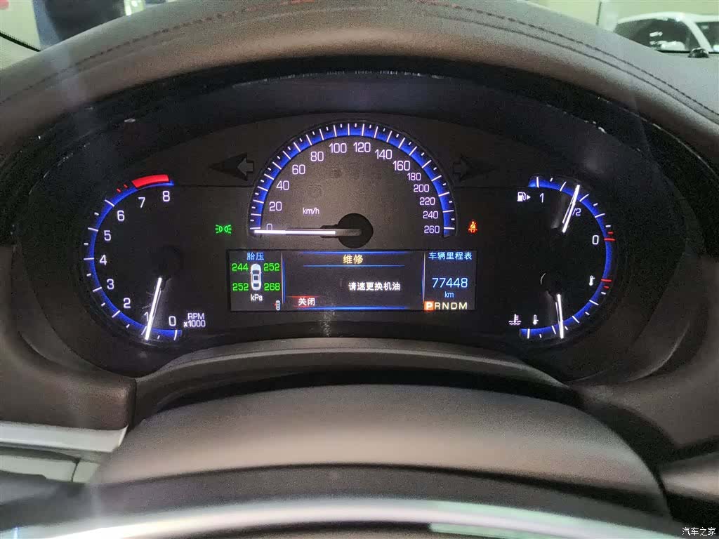 Cadillac XTS, 2016 12