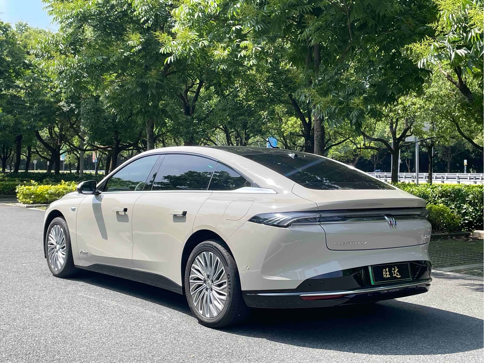 Buick L7, 2025 9