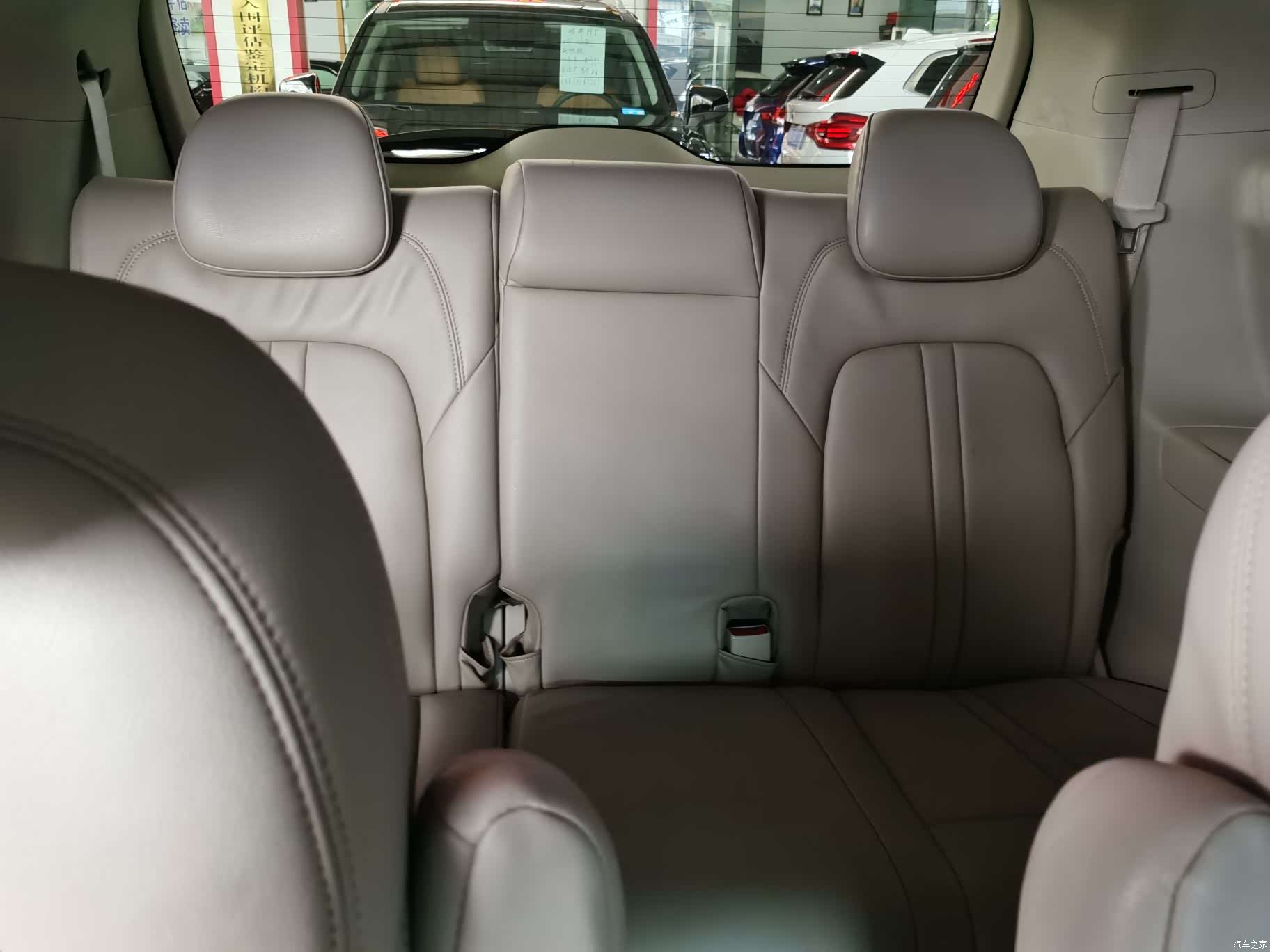 Buick GL8, 2017 8