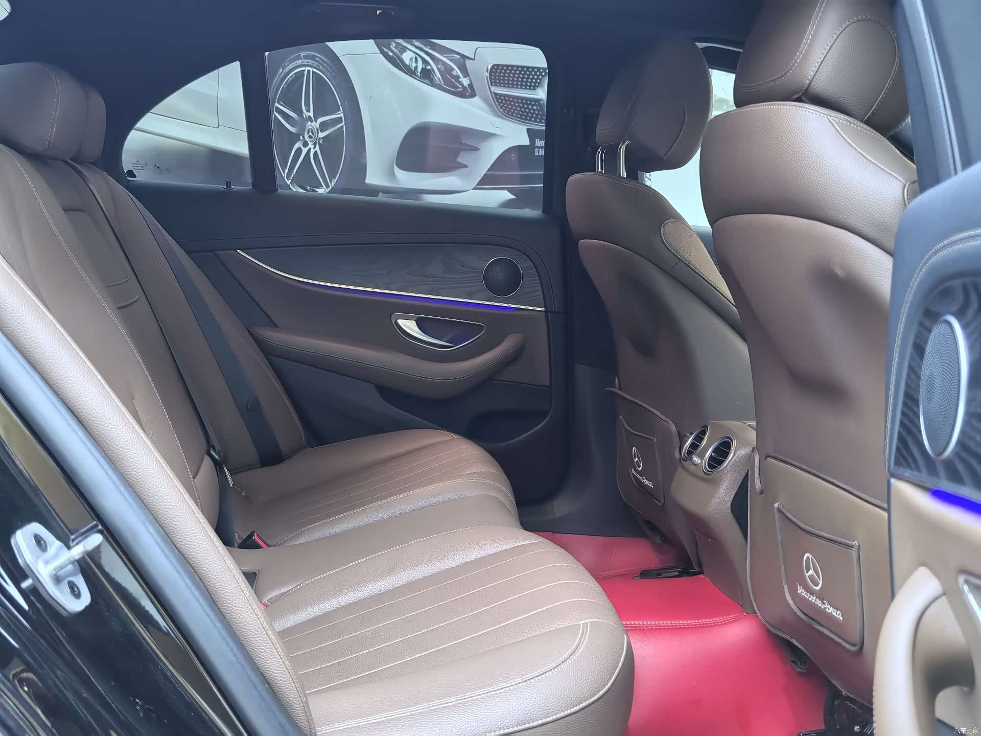 Mercedes-Benz E-Class, 2021 26