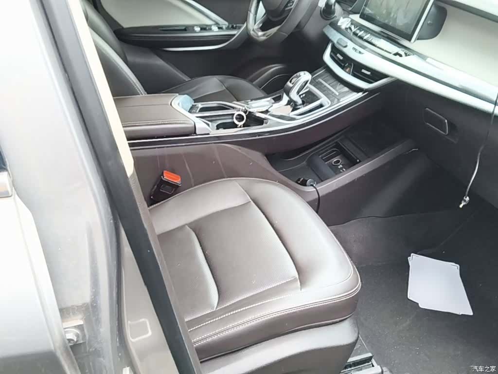 Geely Jiaji, 2021 25