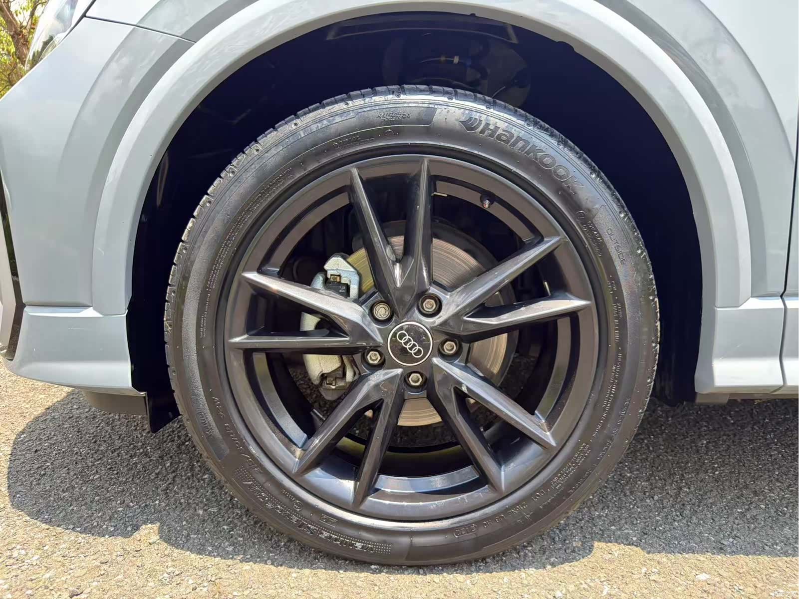 Audi Q2L, 2023 11