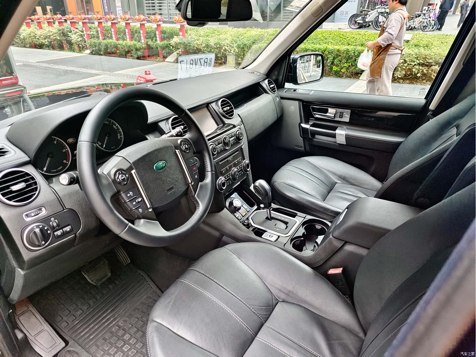 Land Rover Discovery, 2012 18