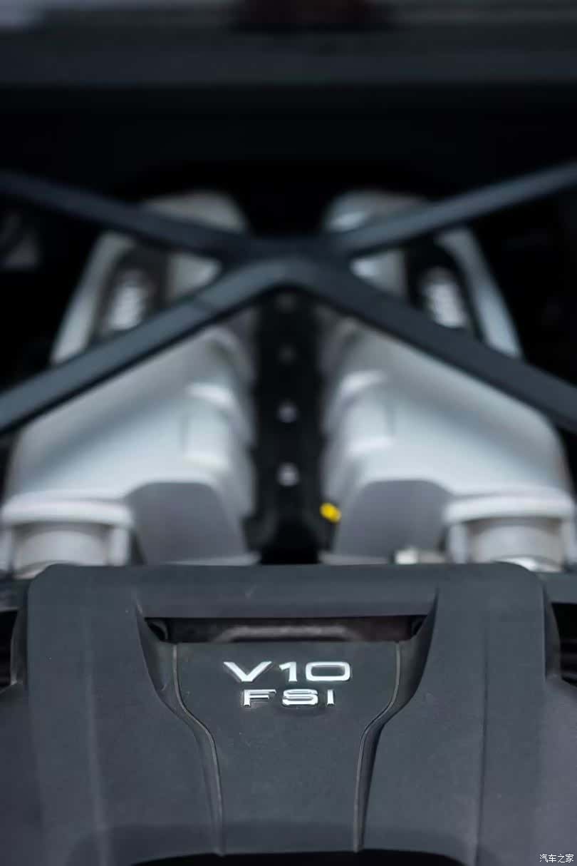 Audi R8, 2018 все фото