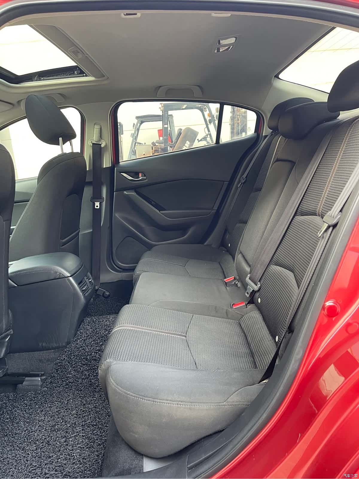 Mazda Mazda3, 2017 17