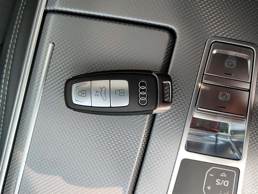Audi A6L, 2024 17