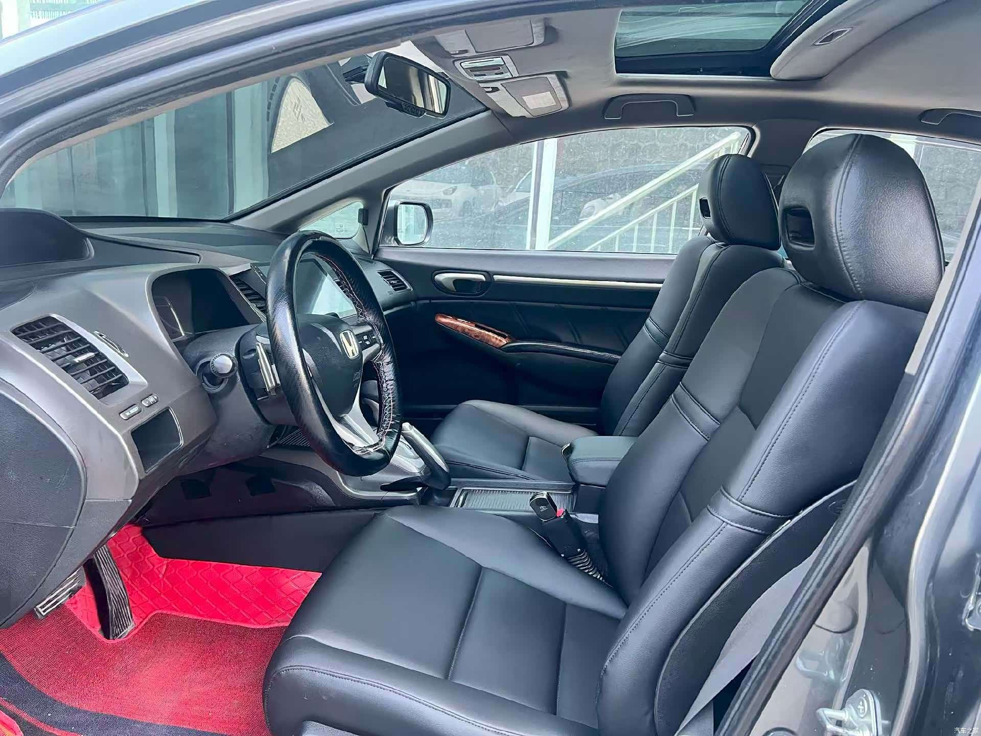Honda Civic, 2010 4