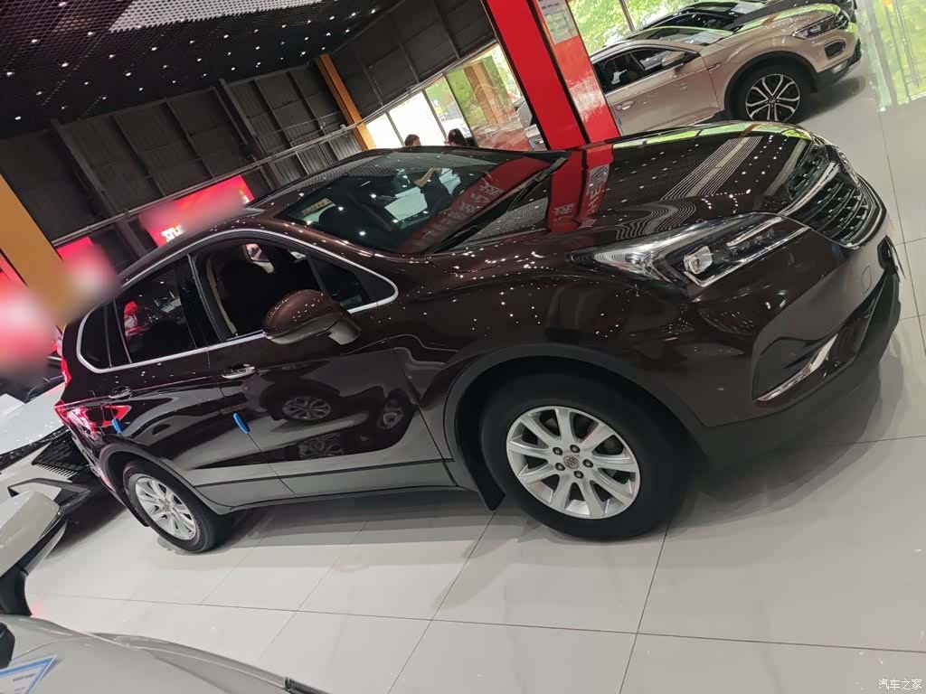 Buick Envision Plus, 2020 7