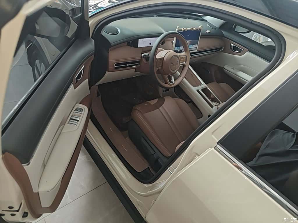 Wuling S, 2025 16