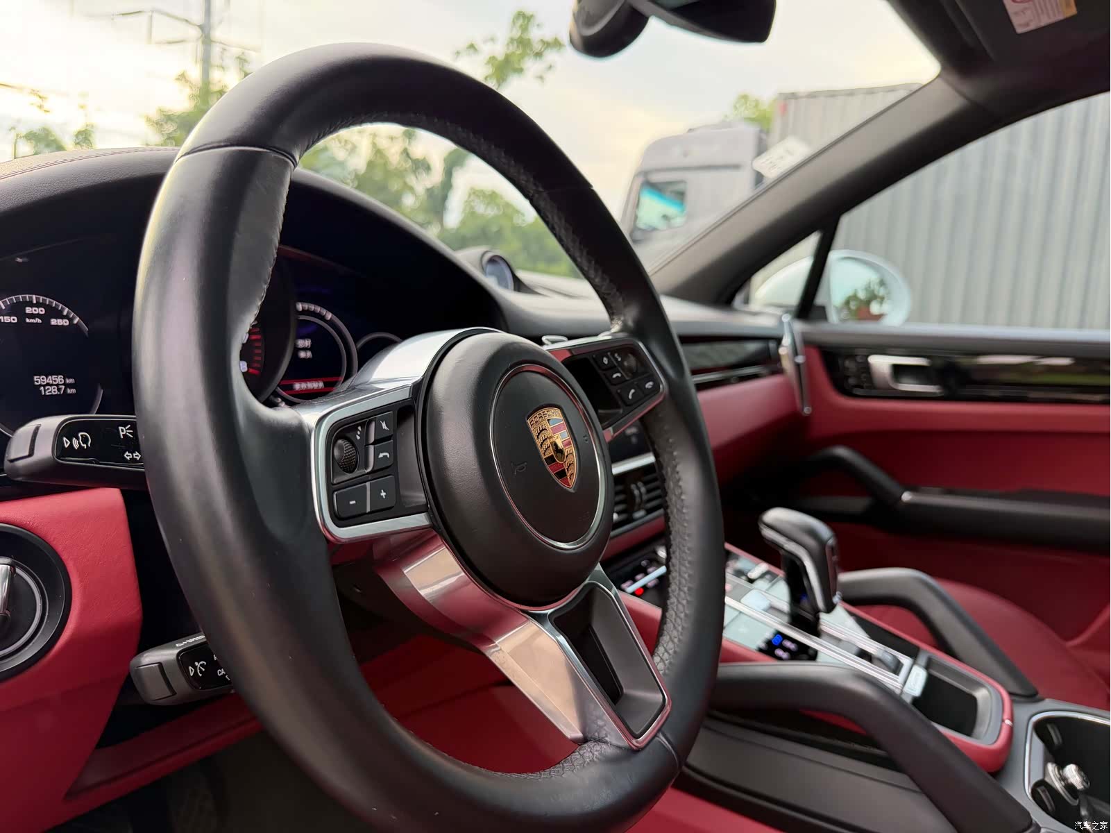 Porsche Cayenne, 2019 13