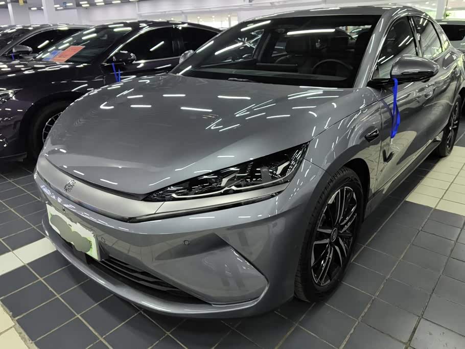 BYD Qin L