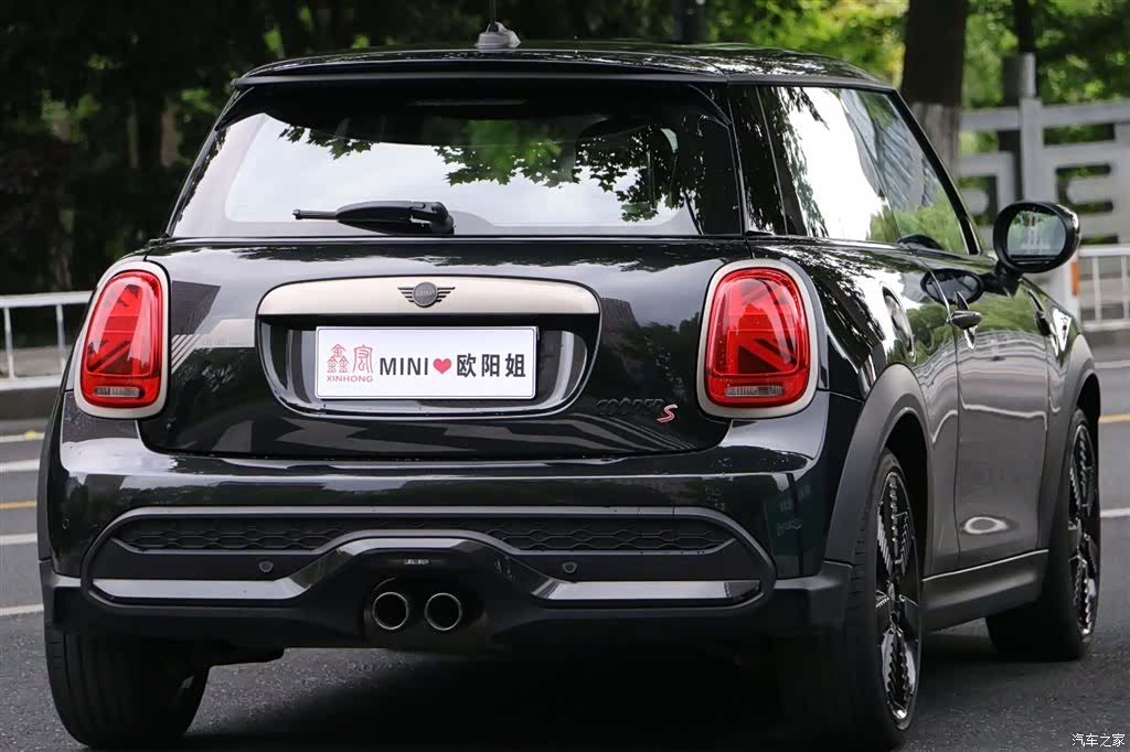 Mini Cooper, 2024 4