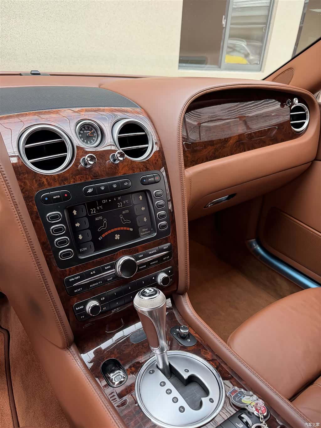 Bentley Flying Spur, 2008 12