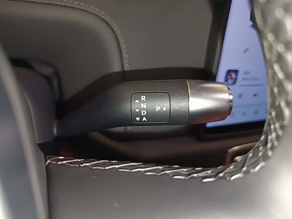 Li Auto L7, 2024 14