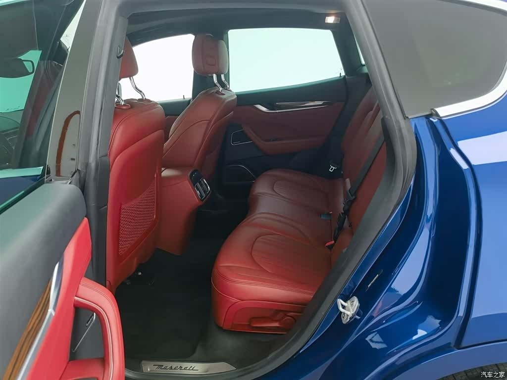 Maserati Levante, 2018 15