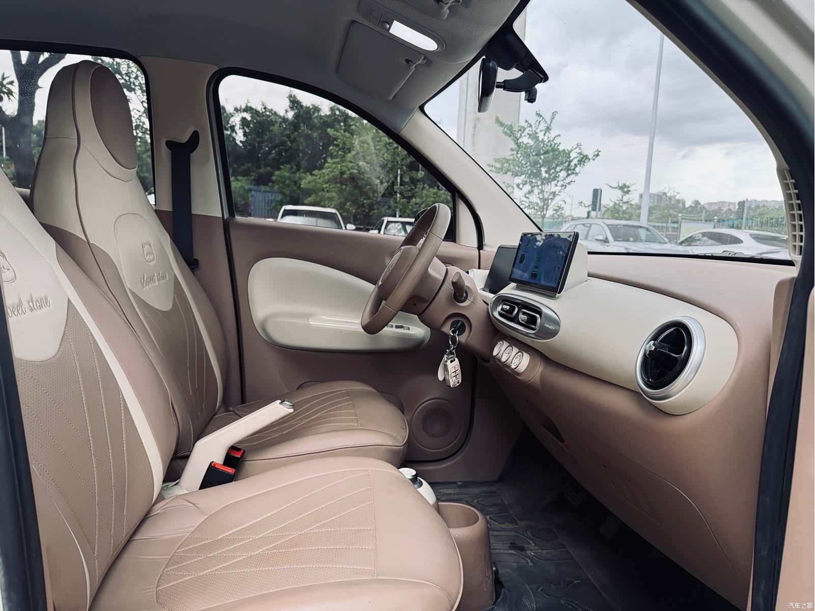 Wuling MINIEV, 2025 24