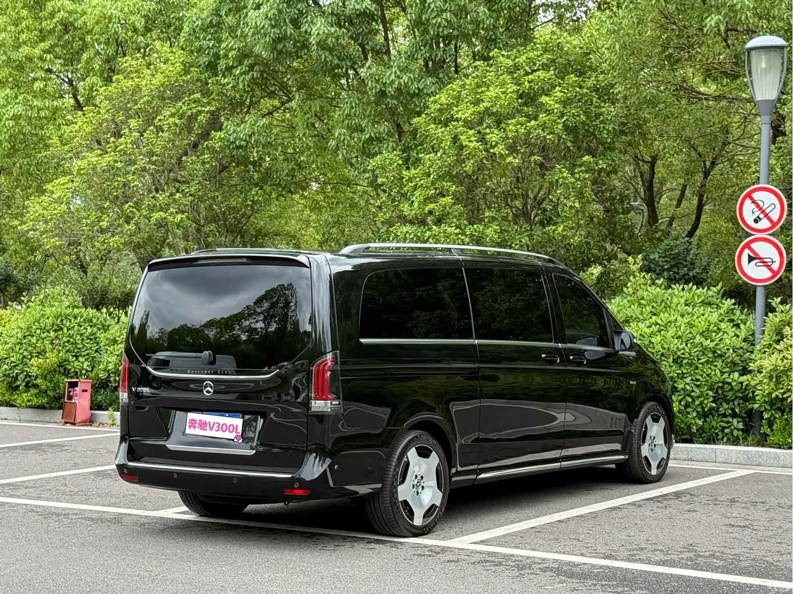 Mercedes-Benz V-Class, 2024 все фото