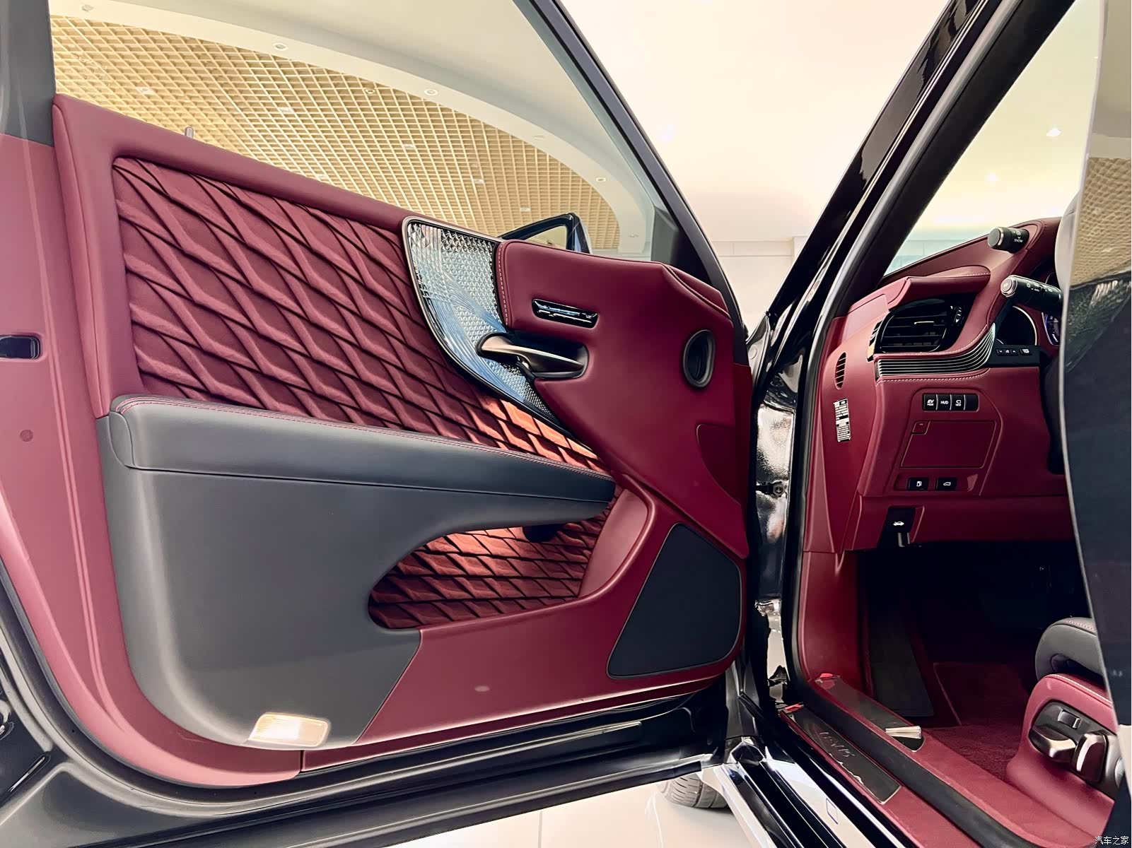 Lexus LS, 2021 22