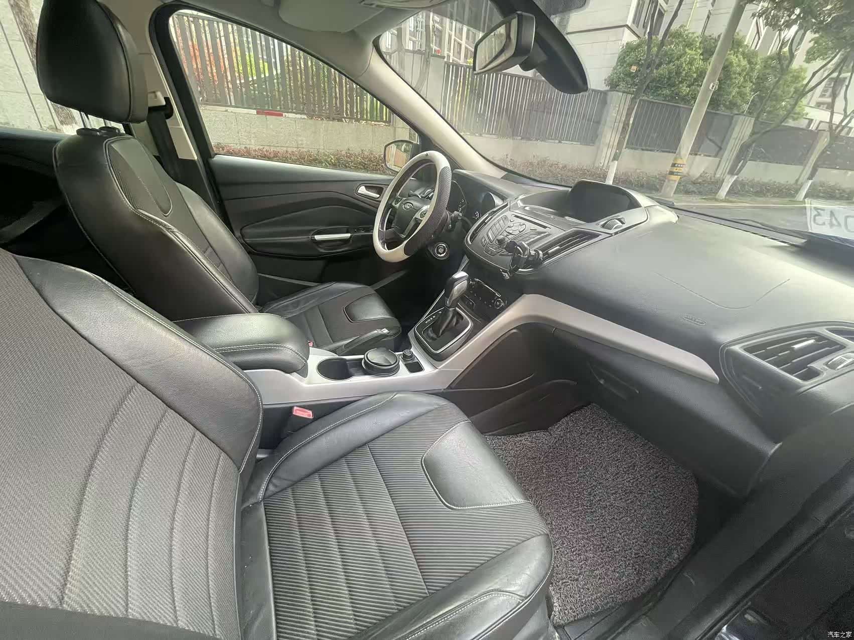 Ford Kuga, 2013 21