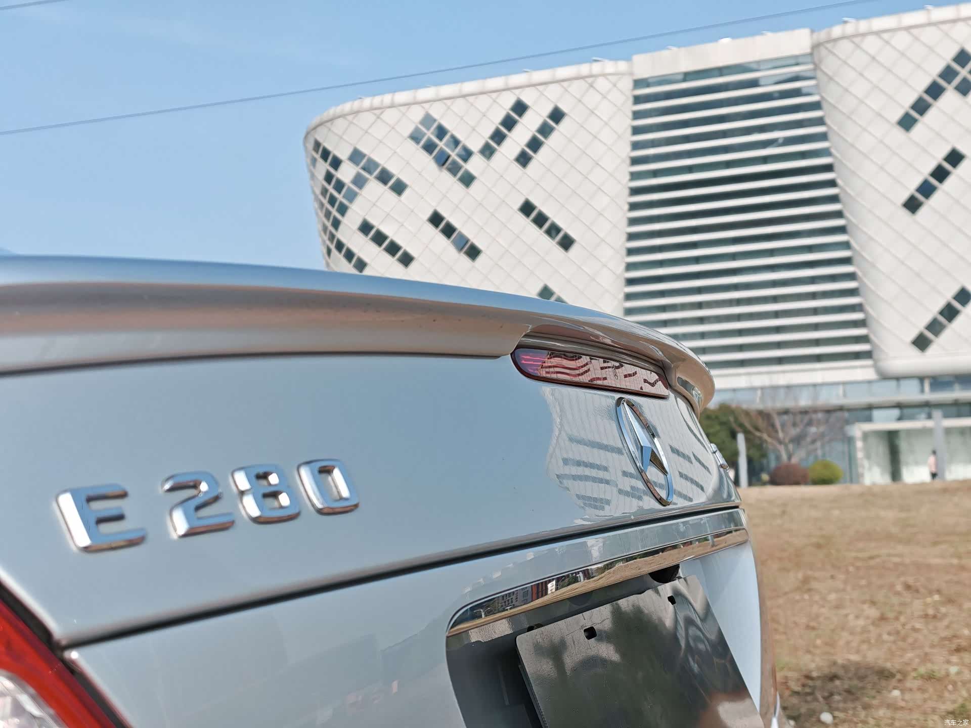 Mercedes-Benz E-Class, 2006 24