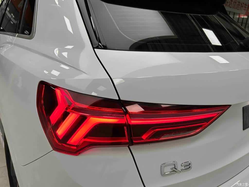 Audi Q3, 2022 19
