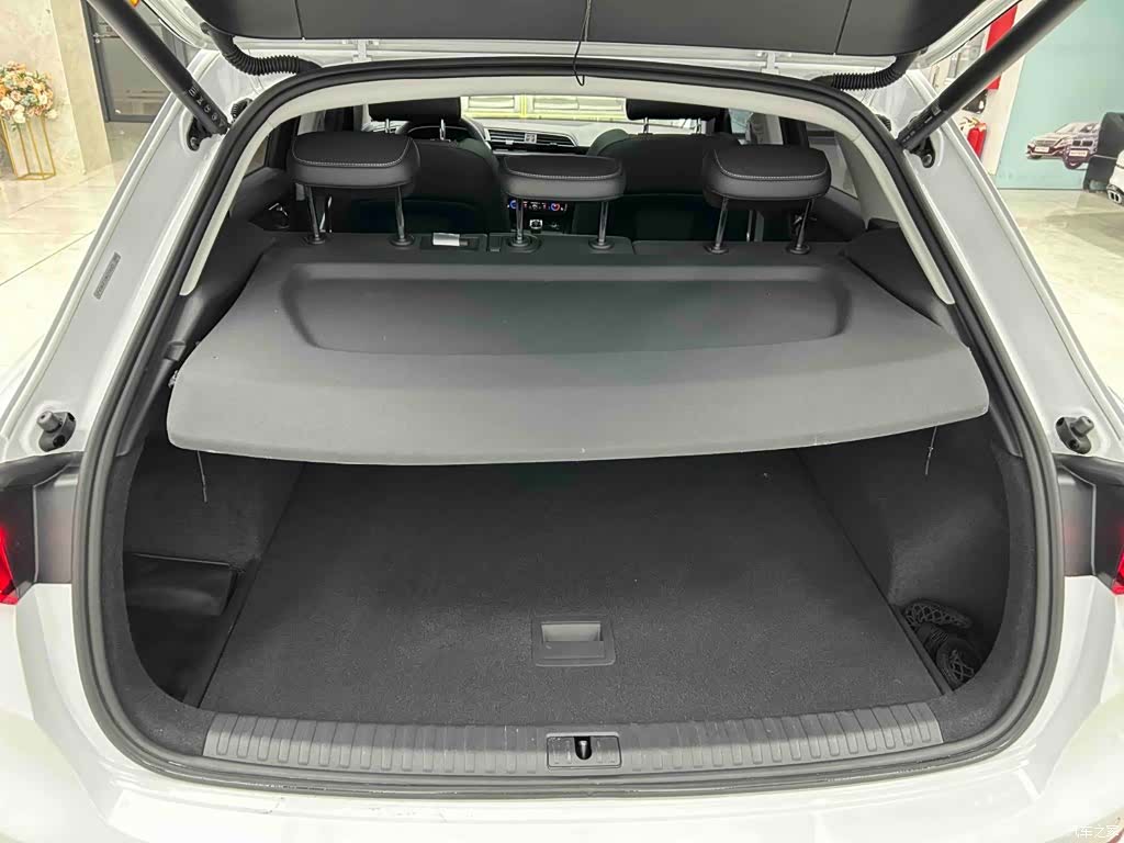 Audi Q3, 2022 16