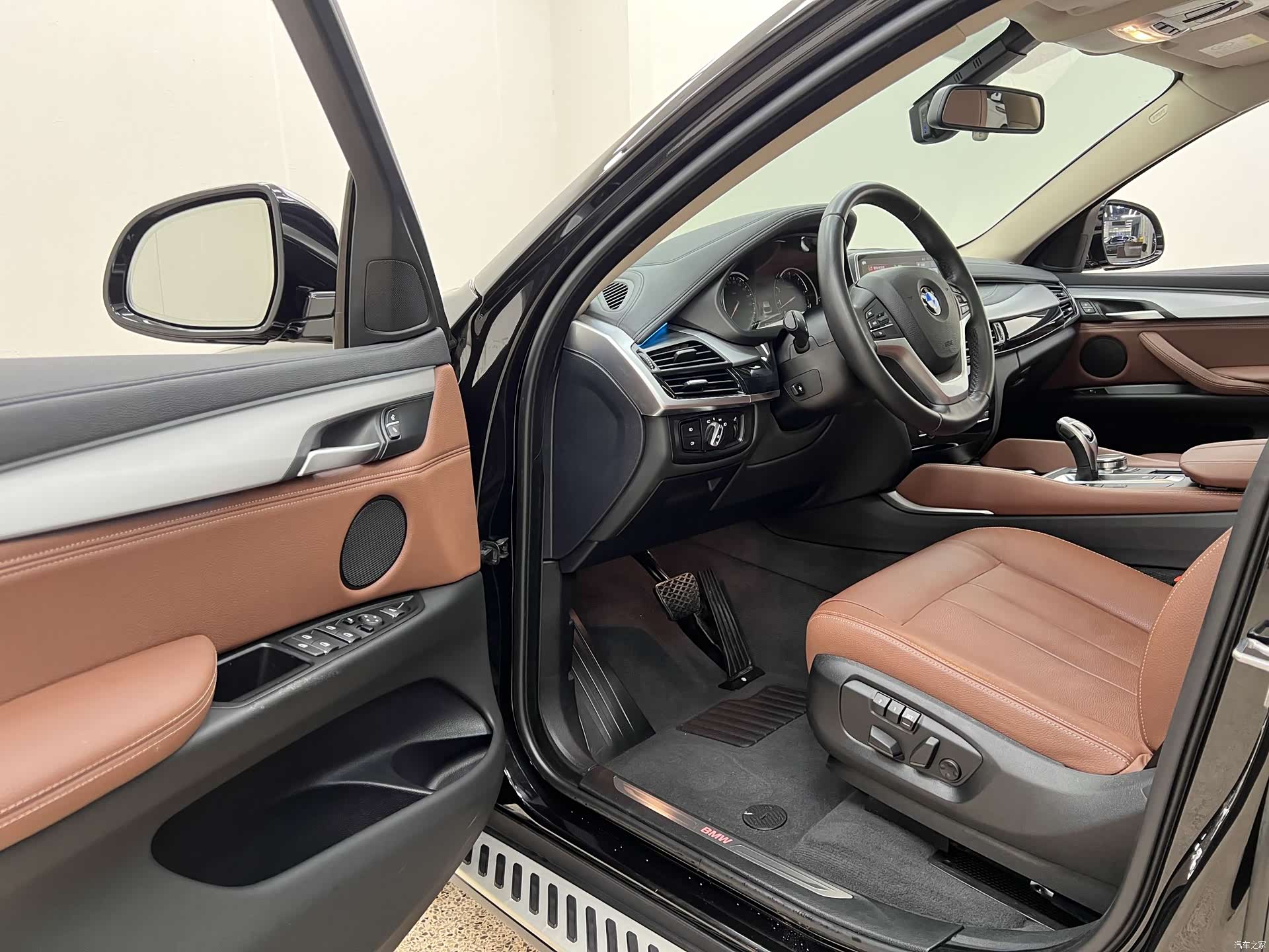 BMW X6, 2019 8