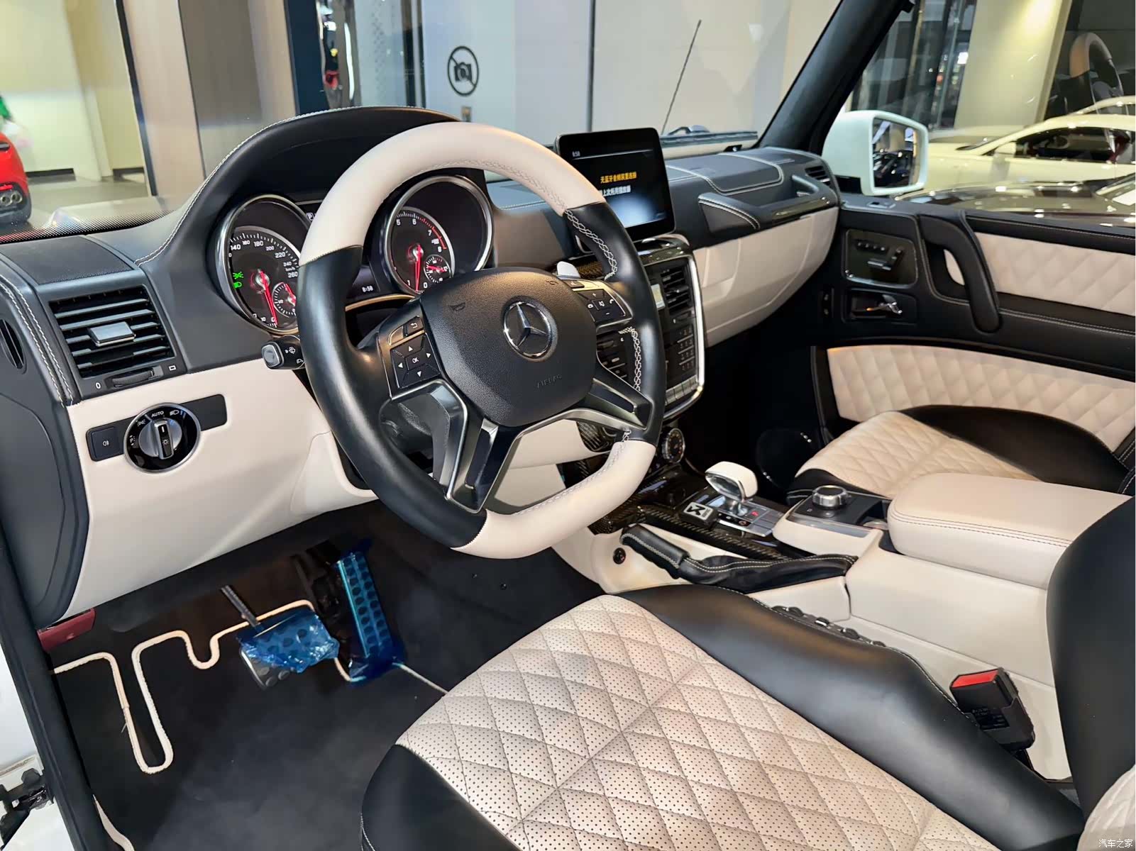 Mercedes-Benz G-Class, 2018 6