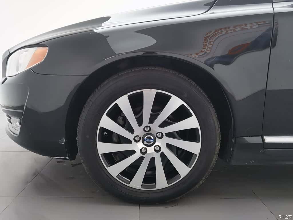 Volvo S80, 2015 17