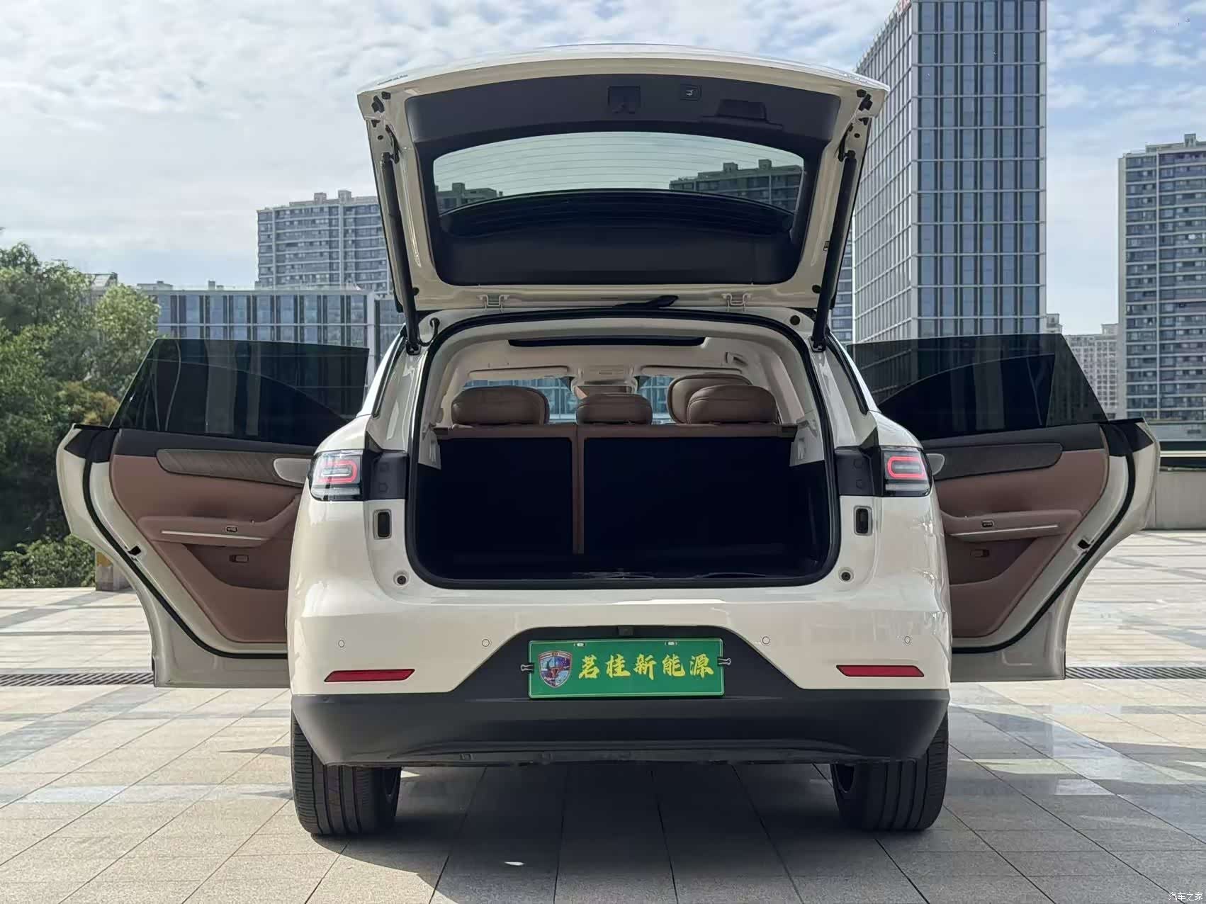 Leapmotor C11, 2025 все фото