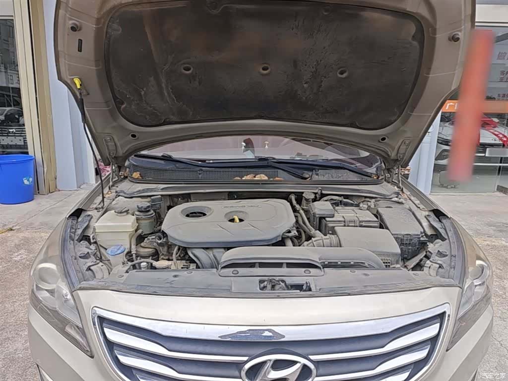 Hyundai GLS, 2015 20