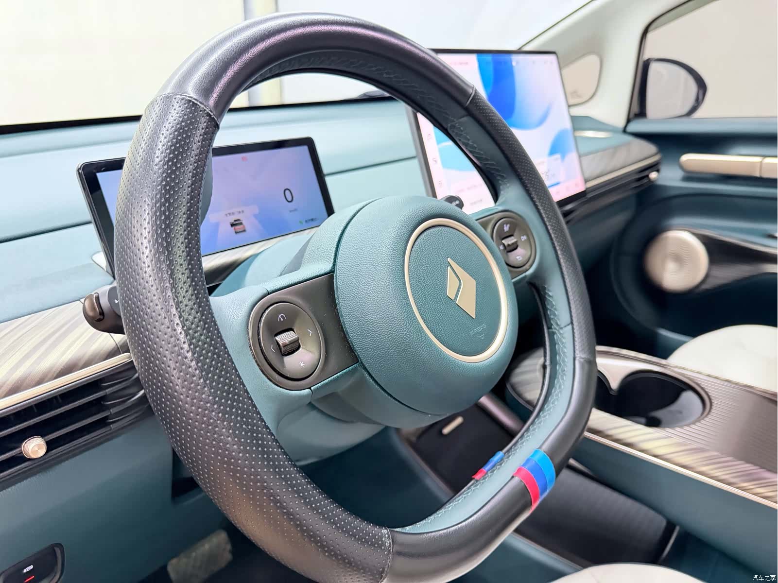 Wuling 460, 2023 23