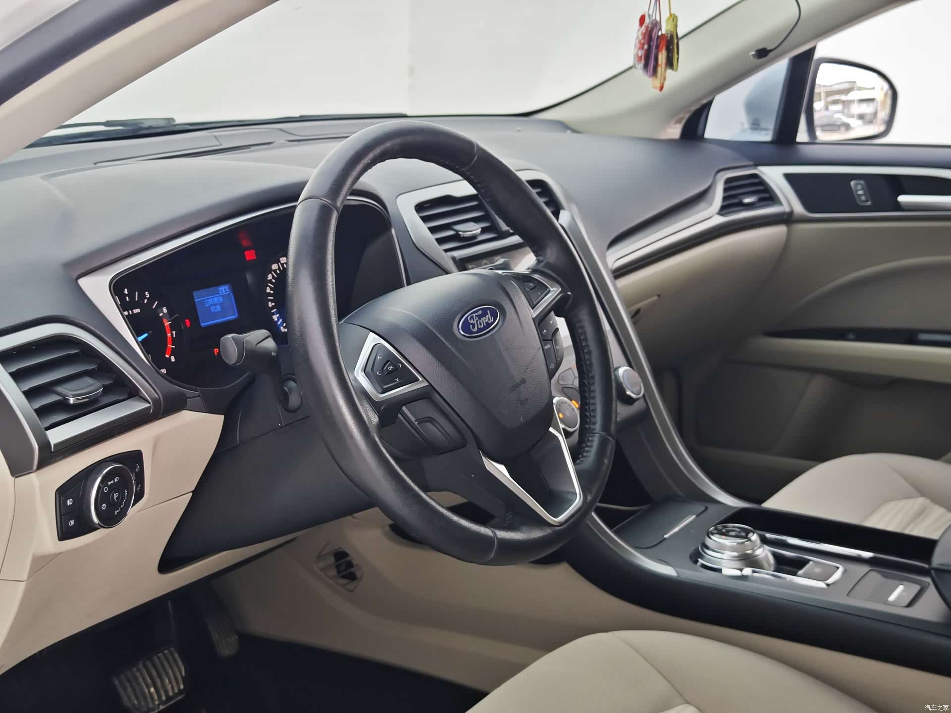 Ford Mondeo, 2018 15