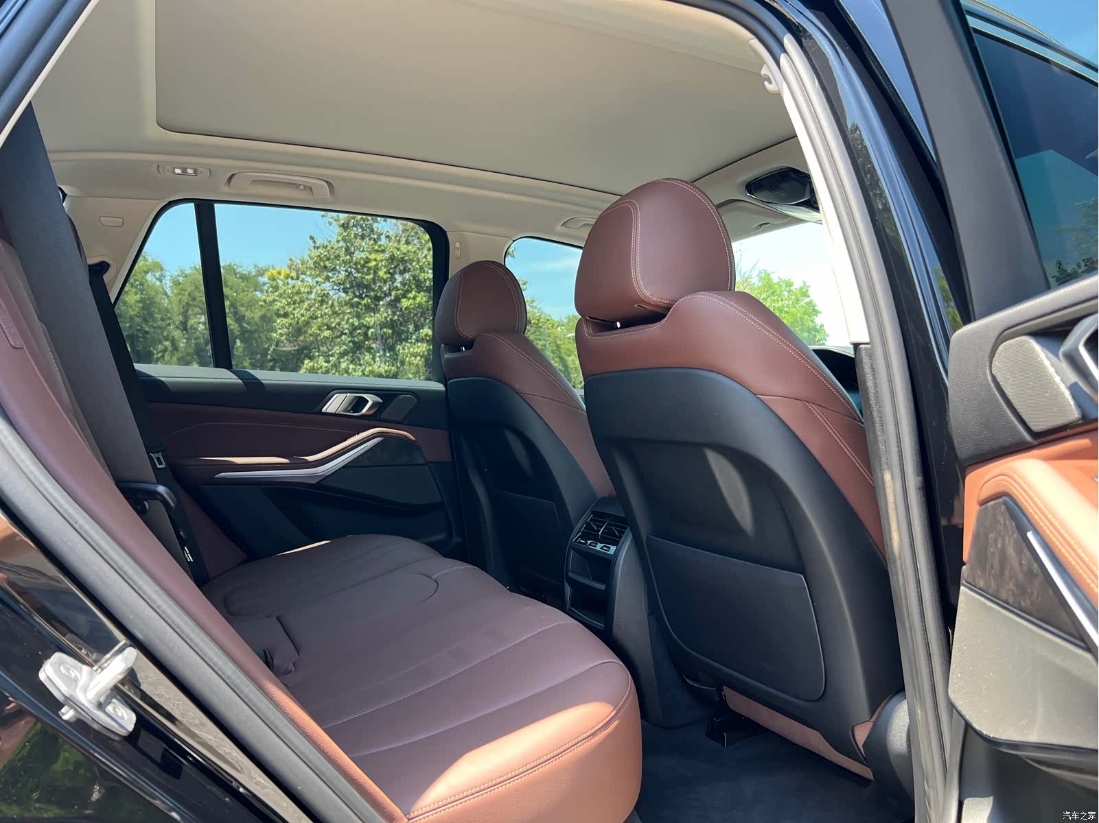 BMW X5, 2021 9