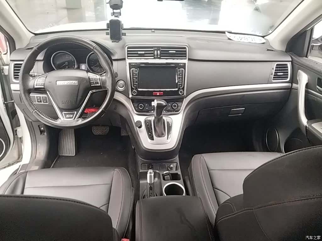 Haval M6, 2017 10